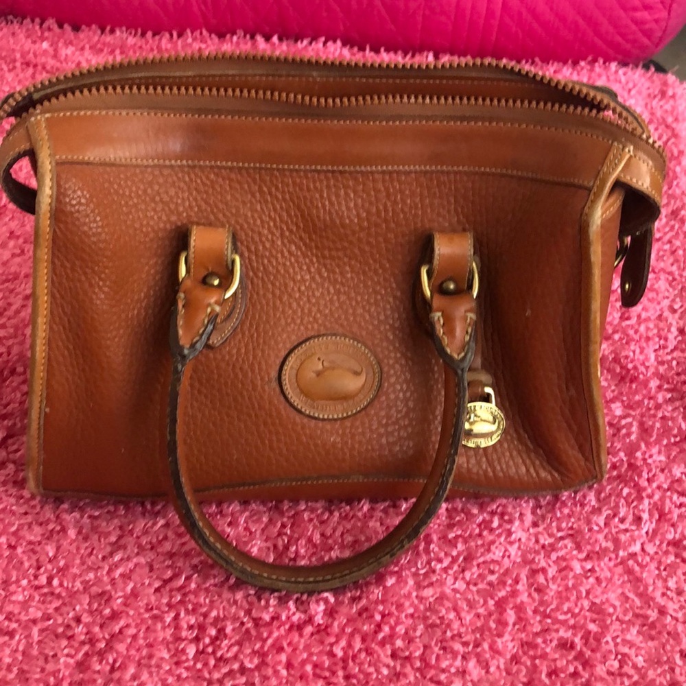 Vintage Preowned Dooney & Bourke purse